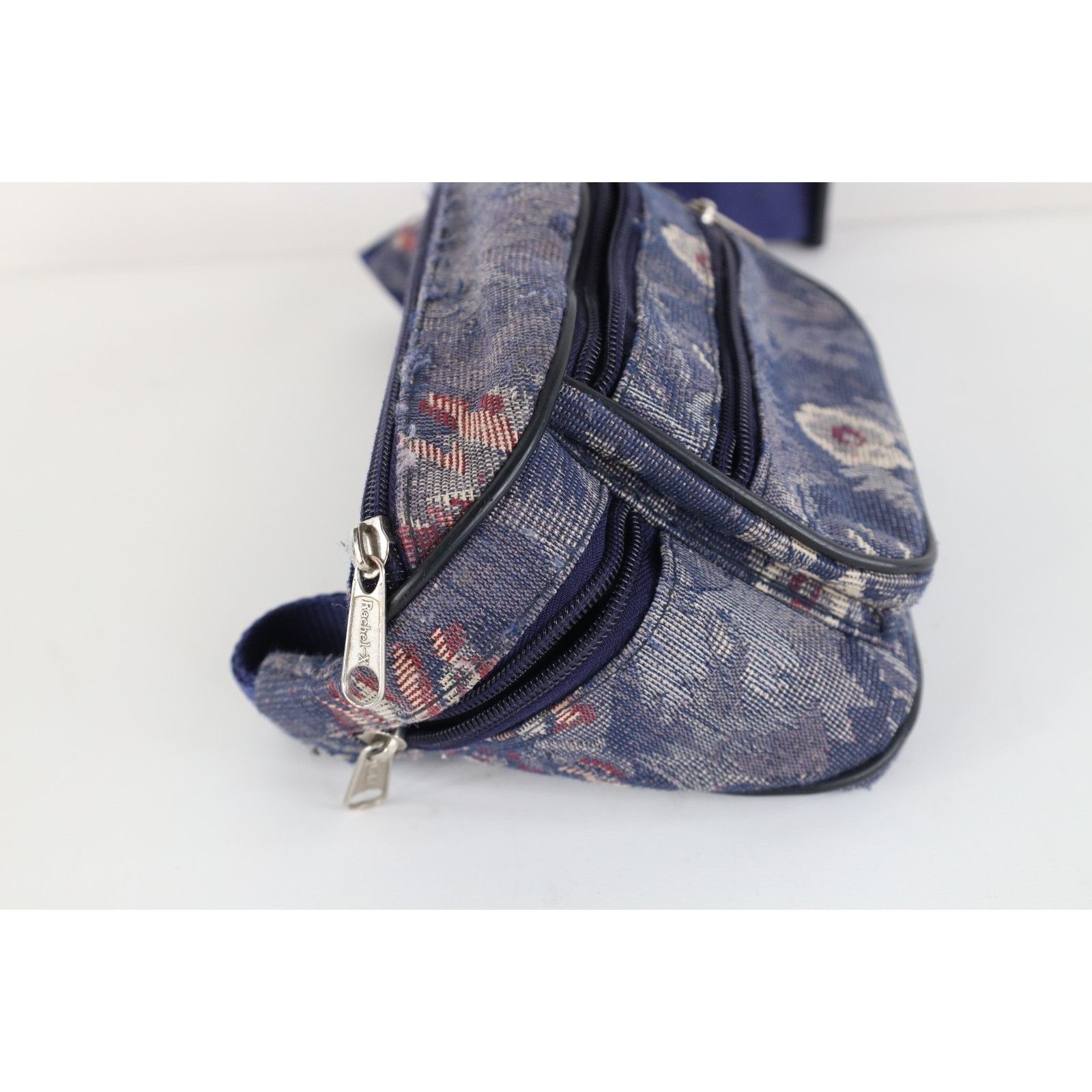 Vintage Vintage 90s Babydoll Tapestry Needlepoint Flower Fanny Pack Size ONE SIZE - 3 Thumbnail