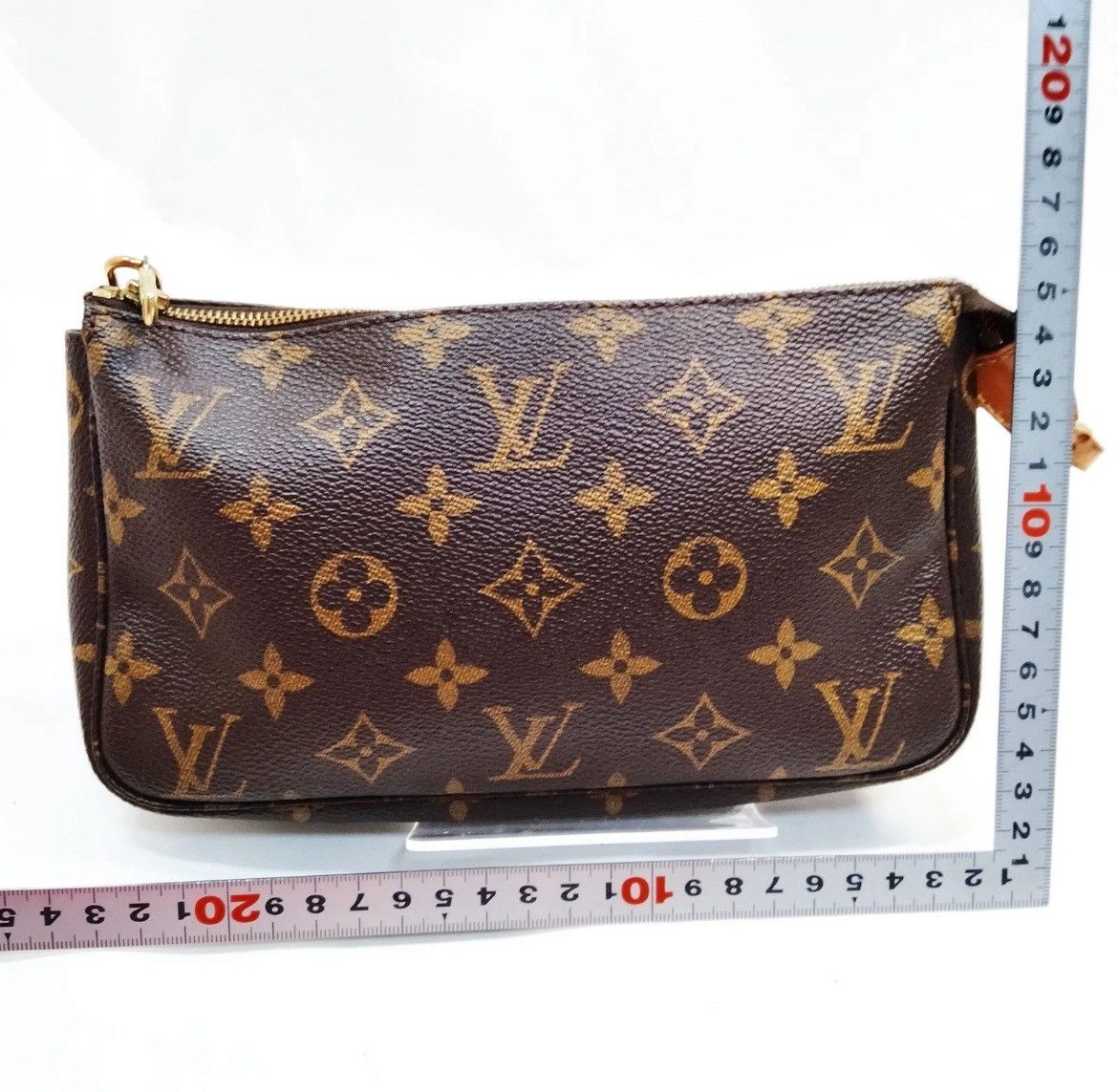 Louis Vuitton Louis Vuitton Pochette Size ONE SIZE - 2 Thumbnail