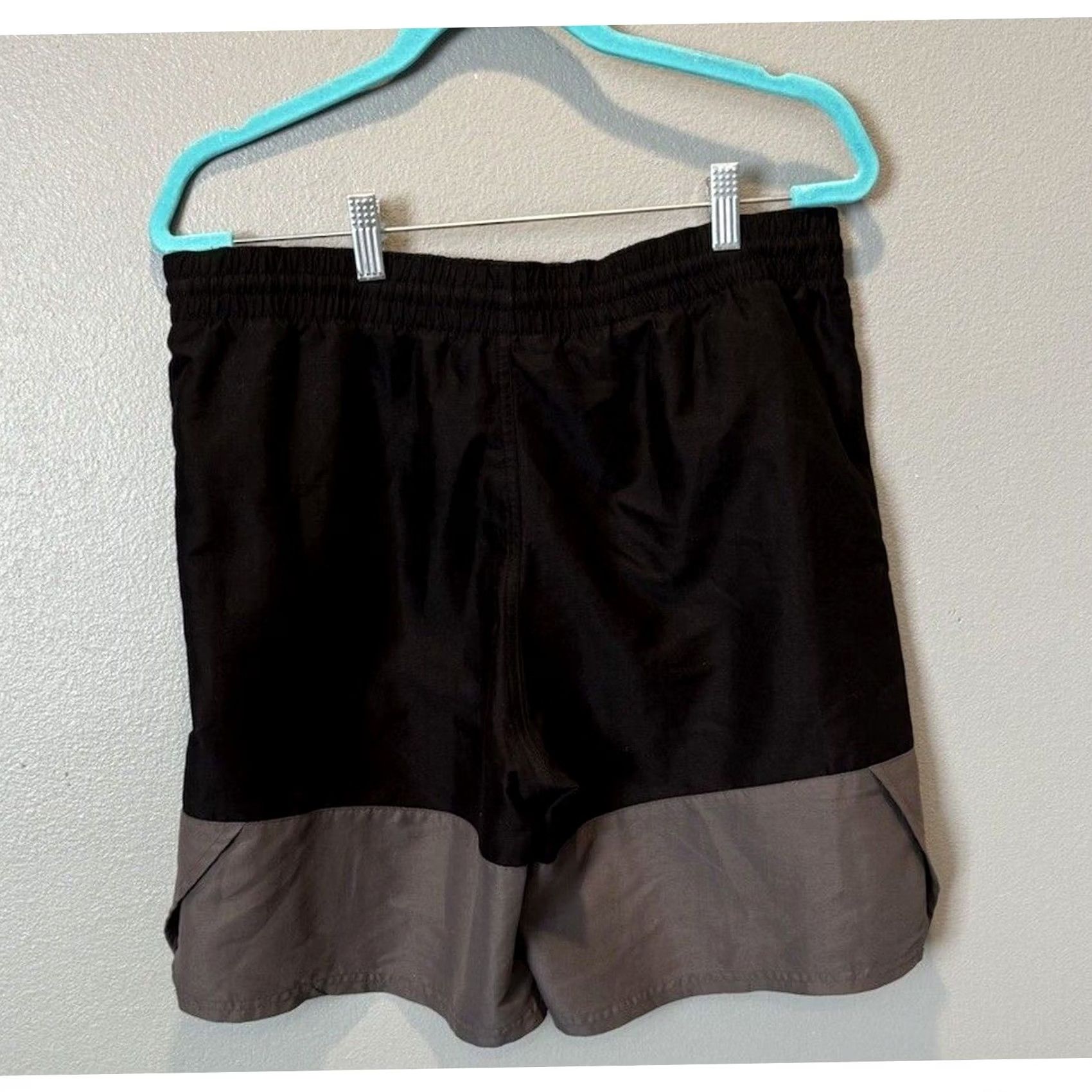 Nike Nike Split Volley Swim Trunks Men's Large Black Gray Athletic Shorts 9" Size US 31 - 2 Thumbnail