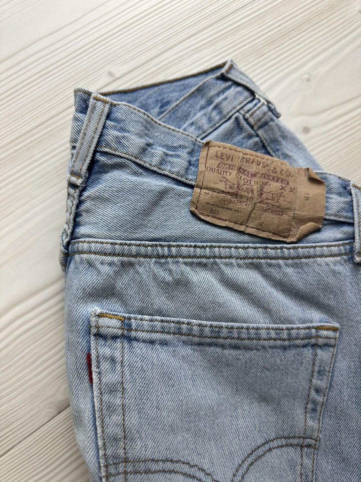 Levi's Vintage Clothing Vintage Levi’s 501 94’ 32/30 Size US 32 / EU 48 - 3 Thumbnail