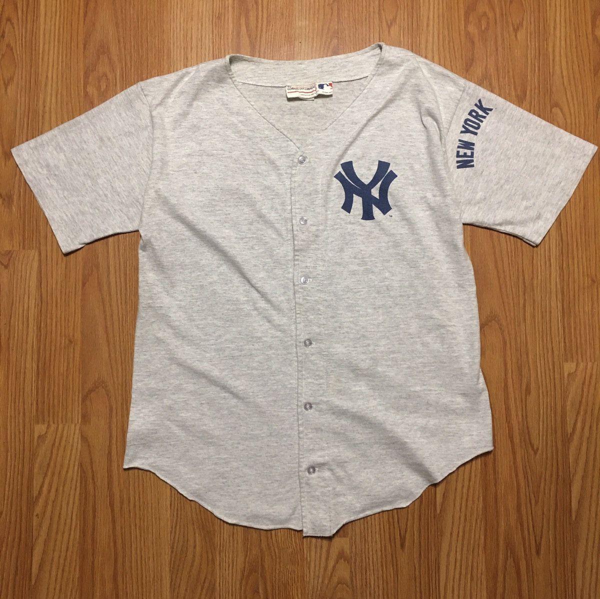 Cooperstown Collection × New York Yankees × Vintage Vintage 90s Cooperstown Collection NY Yankees Mens T-Shirt M Size US M / EU 48-50 / 2 - 1 Thumbnail