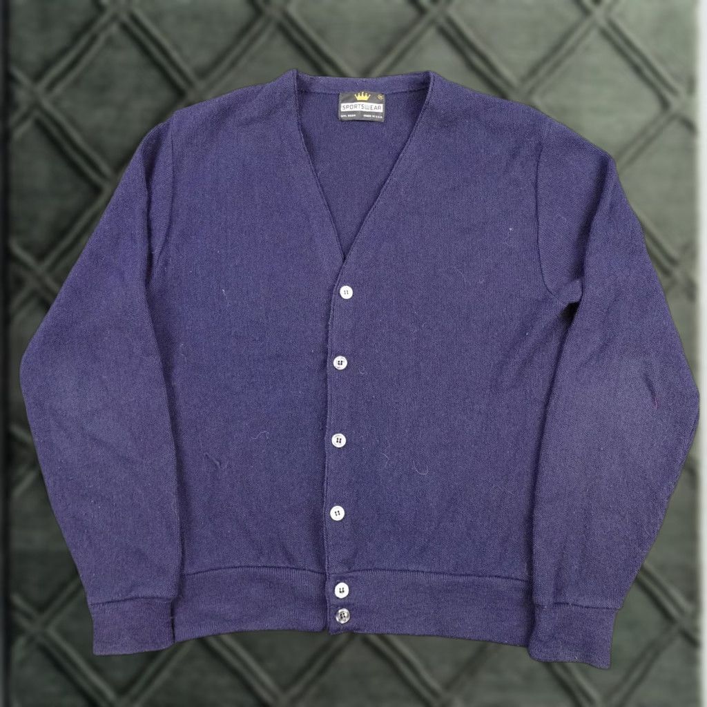 Vintage VINTAGE Sportswear Cardigan Mens M Blue Knit V-Neck Button Front Sweater Made In USA Size US M / EU 48-50 / 2 - 1 Thumbnail
