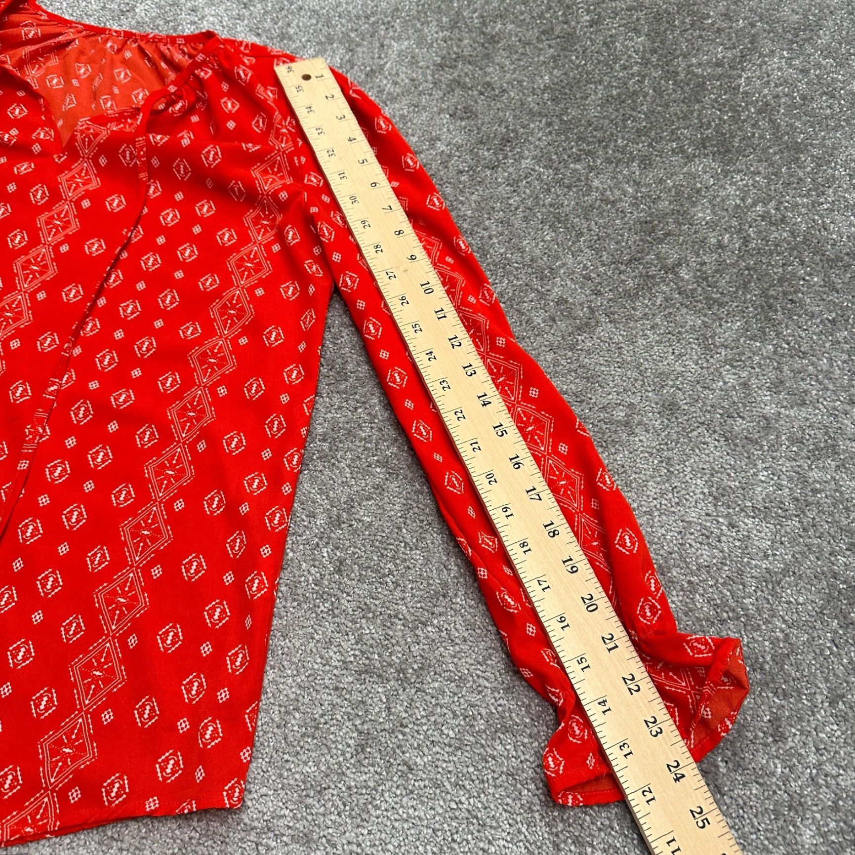 Vintage Unbranded Tunic Blouse Womens Medium Red Geometric Long Sleeve V-Neck Tie Casual Shirt Size M / US 6-8 / IT 42-44 - 7 Thumbnail