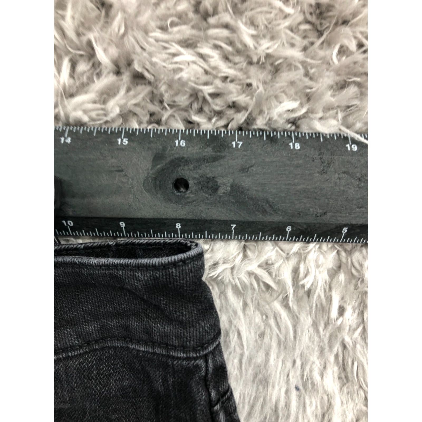 Vera Wang Vera Wang Simply Jeans Women Dark Wash Black 8 Regular 31 Inseam 5-Pocket Straight Denim Cotton Zipper Button Logo Belt Loops Vintage No Flaw Size 30" / US 8 / IT 44 - 2 Thumbnail