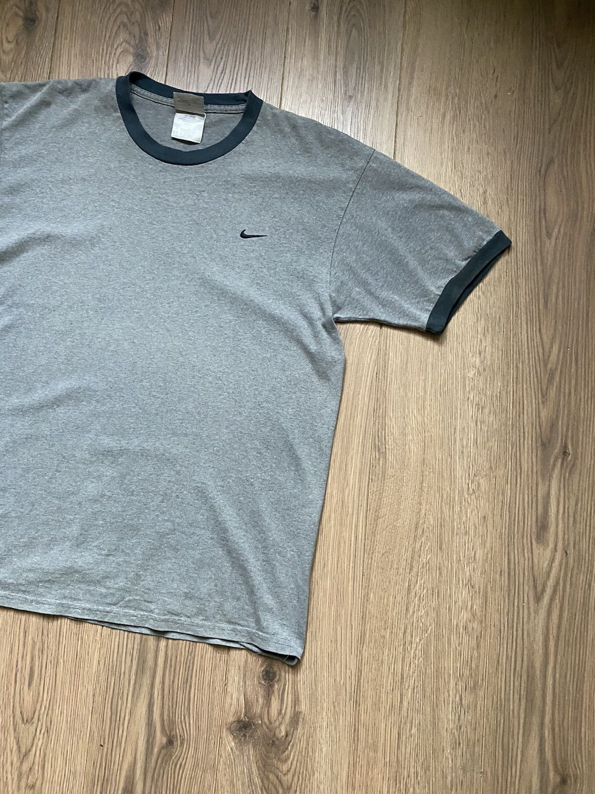 Nike × Vintage Vintage Nike Basic Logo Swoosh T-shirt Oversized Fit Size M Size US M / EU 48-50 / 2 - 3 Thumbnail