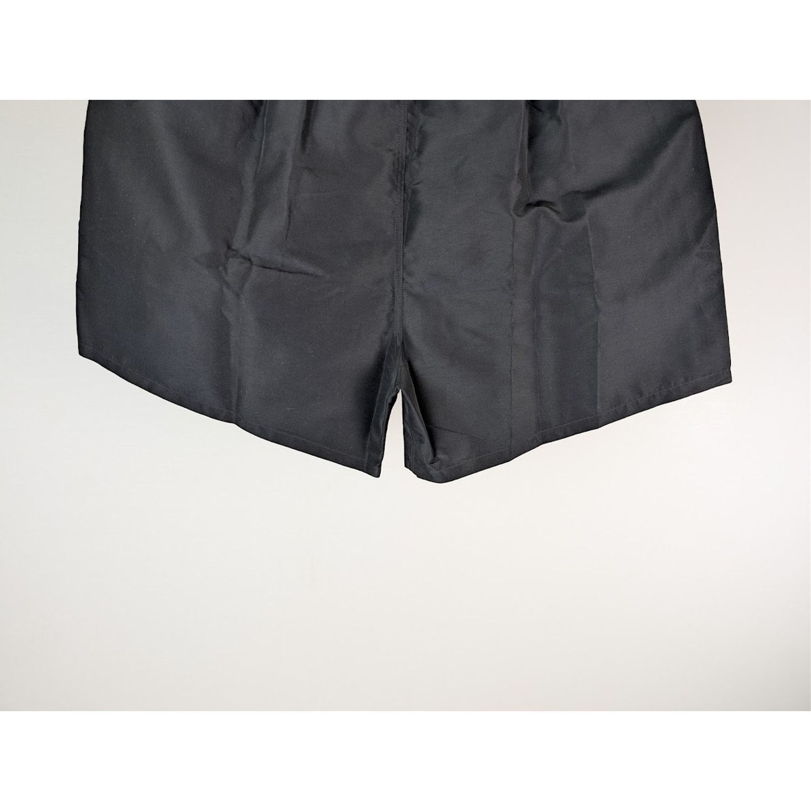 Balenciaga o1rshd1 Q:3 / Hotels & Resorts SW Swim Short in Black Size US 36 / EU 52 - 13 Thumbnail