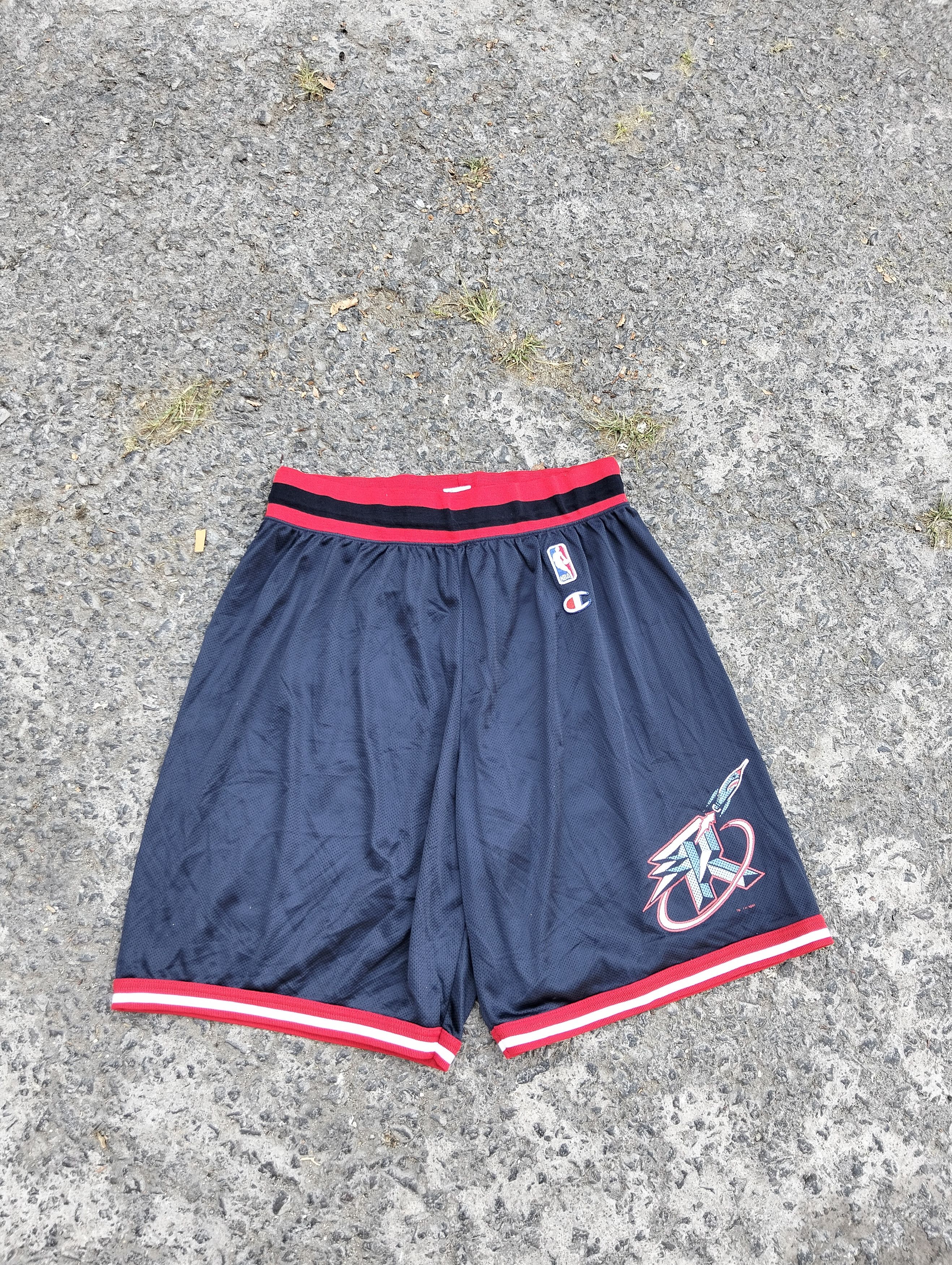 Champion × NBA × Vintage Vintage 90s Houston Rockets Champion shorts Size US 36 / EU 52 - 1 Thumbnail
