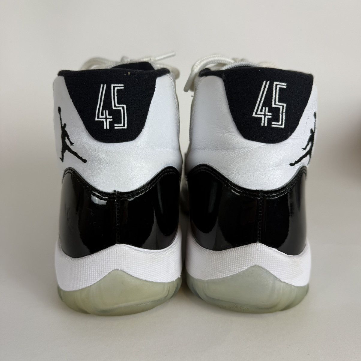 Jordan Brand × Nike Size 10.5-Jordan 11 Concord 2018-LIGHTLY WORN Size US 10.5 / EU 43-44 - 8 Thumbnail