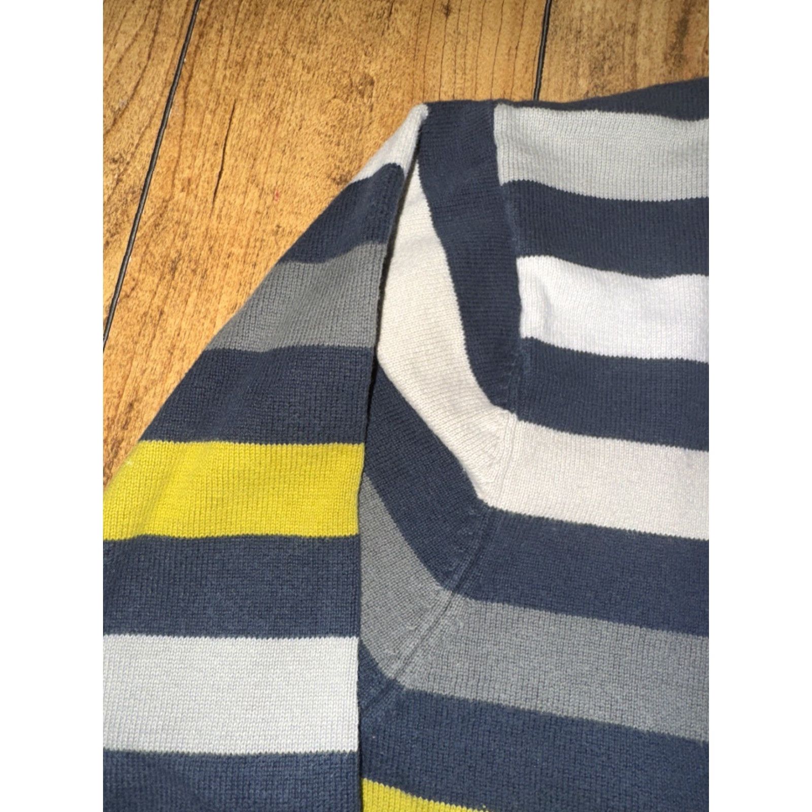 Old Navy Old Navy Striped Crewneck Sweater Medium Blue Gray Yellow Knit 18x23 Size US M / EU 48-50 / 2 - 2 Thumbnail