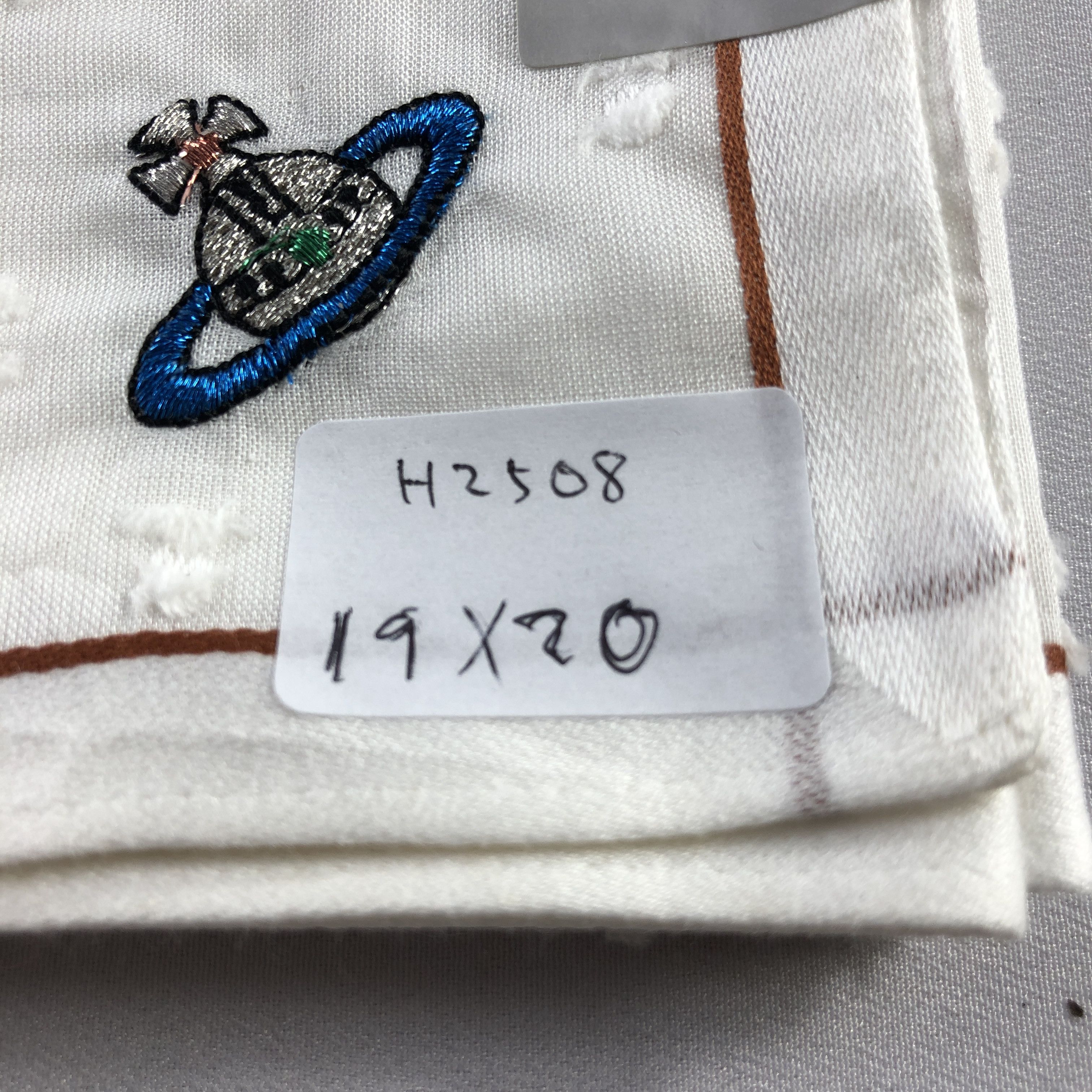 Vintage ViviENNE WestWOOD Handkerchief Neckerchief Bandana H2508 Size ONE SIZE - 9 Thumbnail
