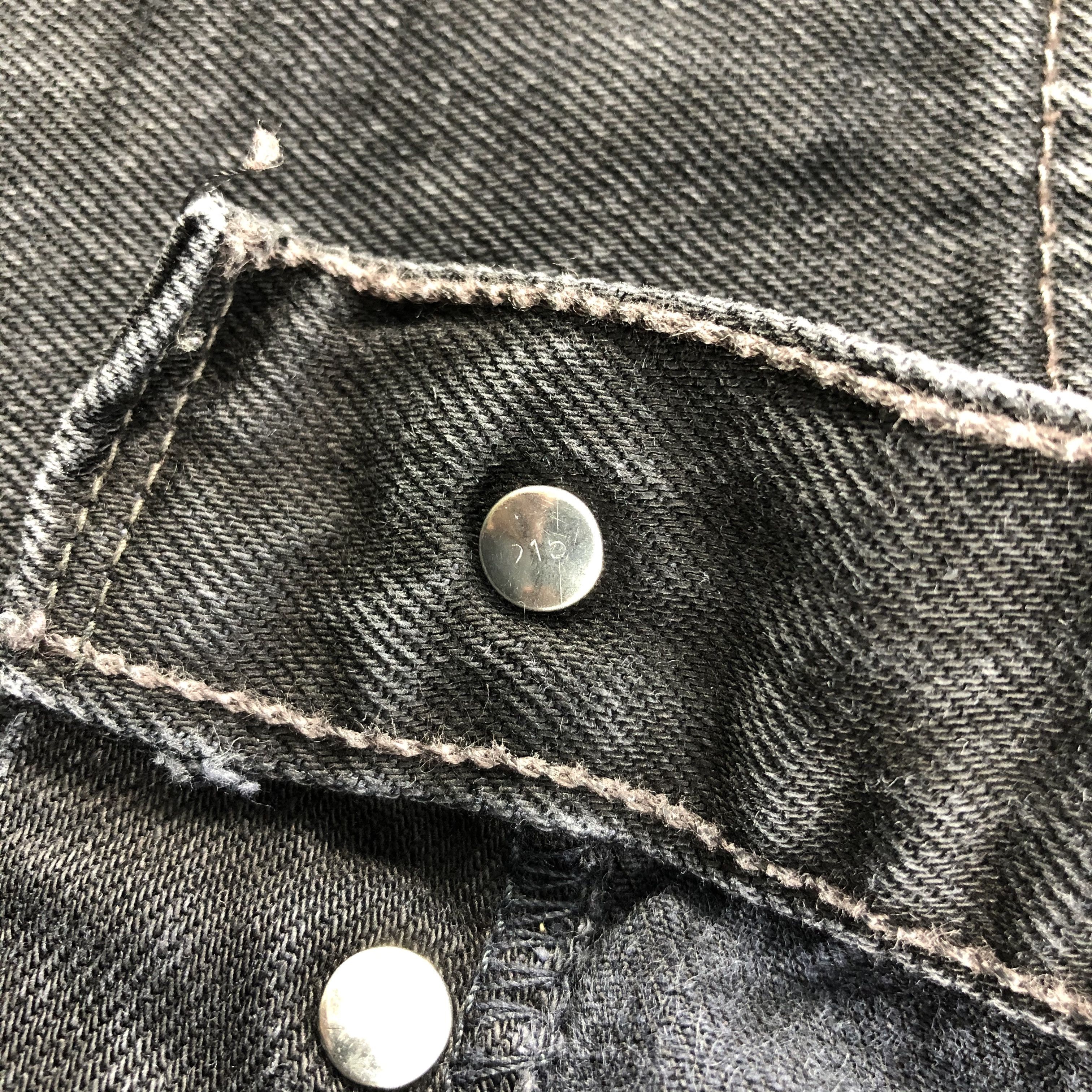 Levi's Vintage 90s Dark Wash Levis 501 Jeans-JM977 Size US 37 - 8 Thumbnail