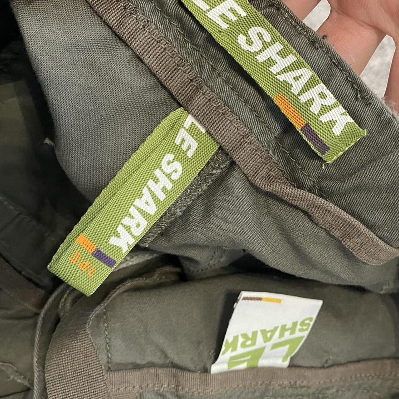 Other Khaki green cargo pants with a relaxed fit Size US M / EU 48-50 / 2 - 4 Thumbnail