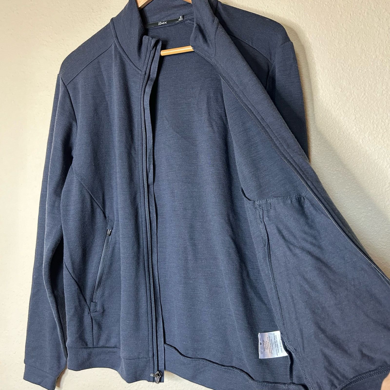 Ibex Ibex Sweater Cardigan 100% Merino Wool Gray Front Zip Sz S Size S / US 4 / IT 40 - 8 Thumbnail