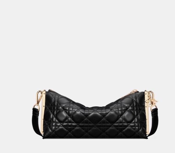 Dior o1w1db10924 Size: OS / Lambskin Club Bag in Black Size ONE SIZE - 5 Thumbnail
