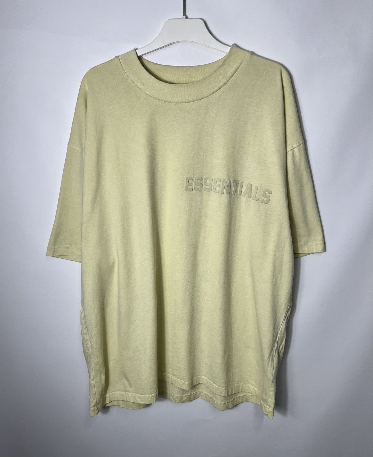 Fear of God Vintage streetwear y2k Fear of God Essentials T-shirt Size US XL / EU 56 / 4 - 1 Thumbnail