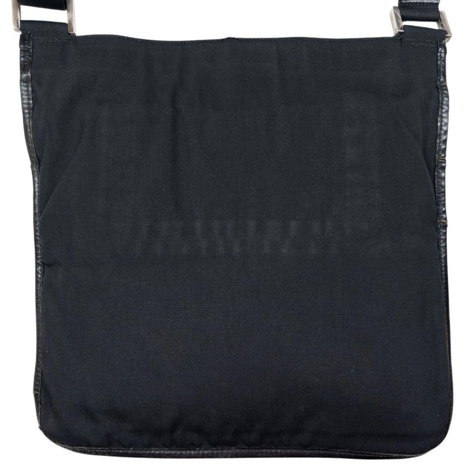 Gucci Vintage Gucci Crossbody Bag Size ONE SIZE - 3 Thumbnail