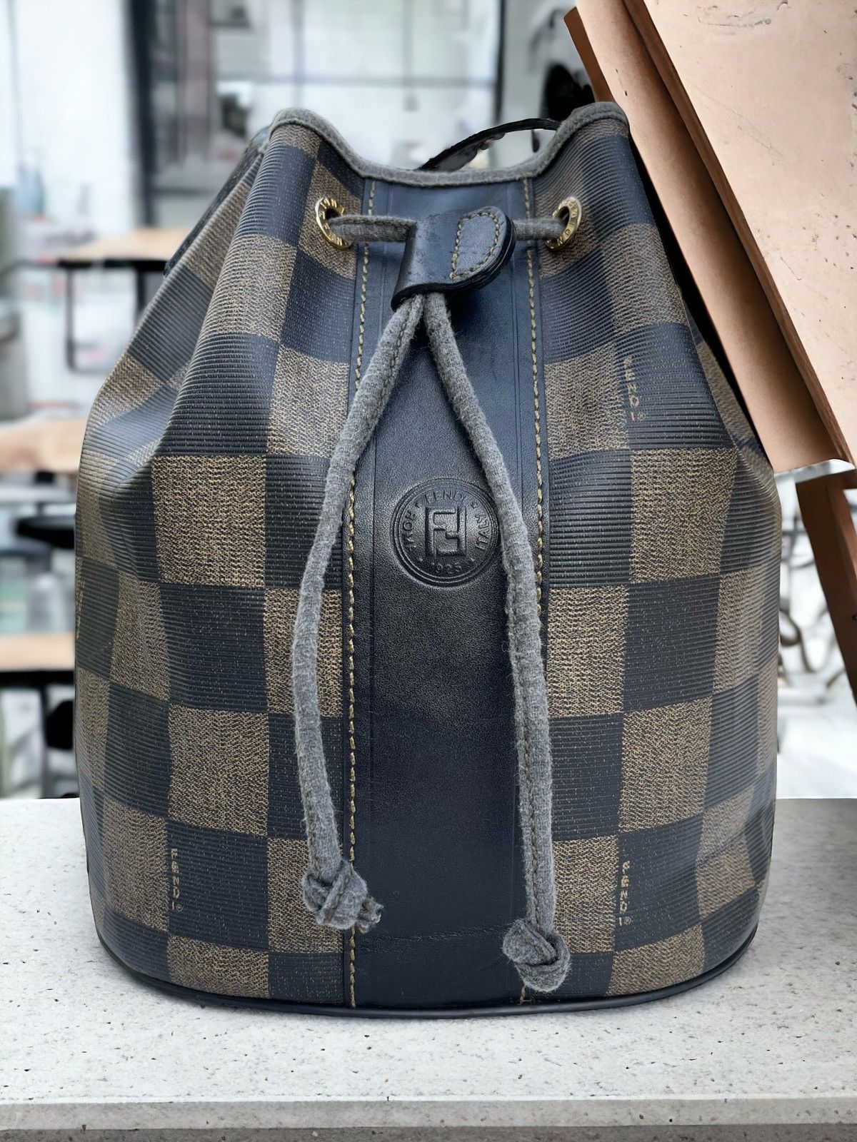 Fendi 🔥VINTAGE 90'S FENDI ROMA ITALY PEQUIN CHECK BUCKET BAG Size ONE SIZE - 4 Thumbnail