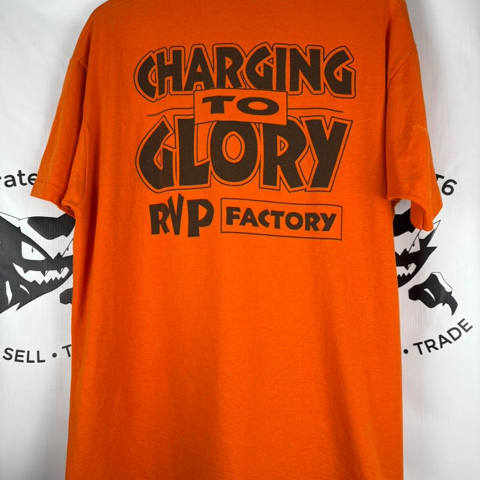 Fruit Of The Loom Tee with Charging to Glory RVP Factory print Size US XL / EU 56 / 4 - 2 Thumbnail