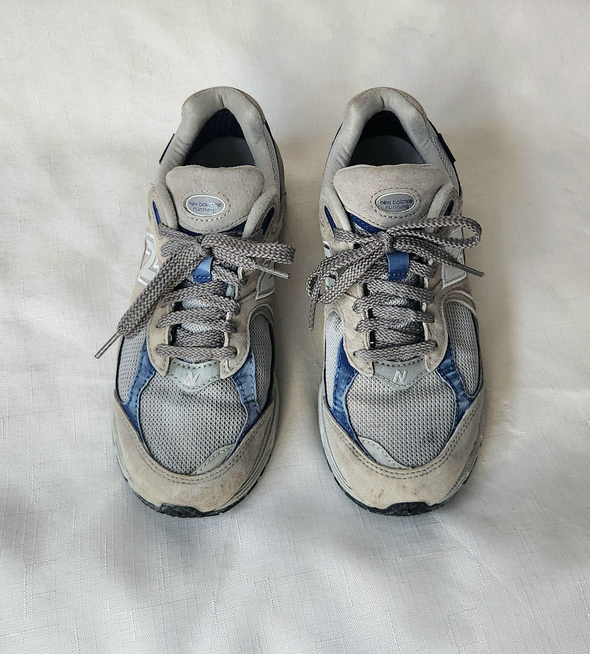New Balance 2002RXB Men's SZ 5.5 Unisex Mixed Media Suede