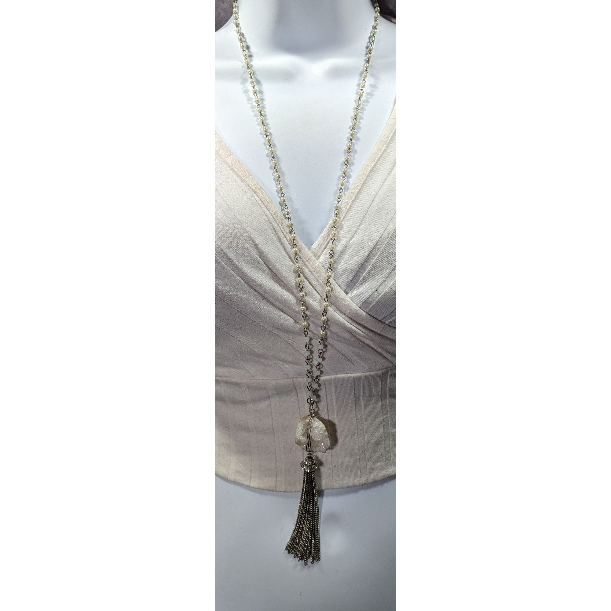 Other Handmade Druzy Quartz Pendant Tassel Necklace Size ONE SIZE - 2 Thumbnail