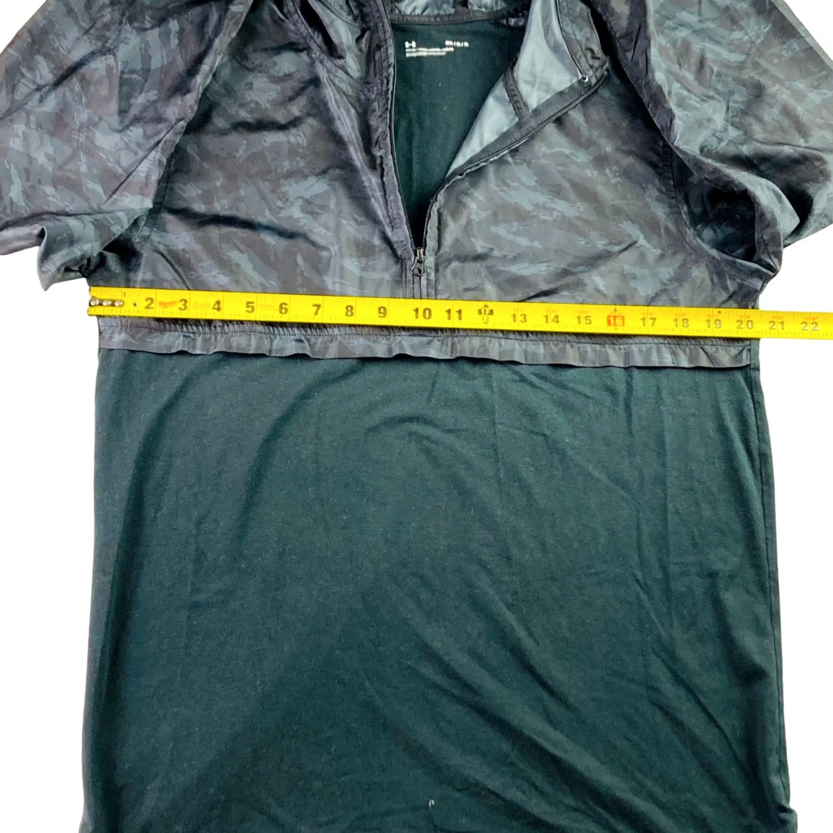 Under Armour Under Armour Men's Hooded 1/4 Zip Windbreaker Jacket Medium Black/Camo Size US M / EU 48-50 / 2 - 5 Thumbnail