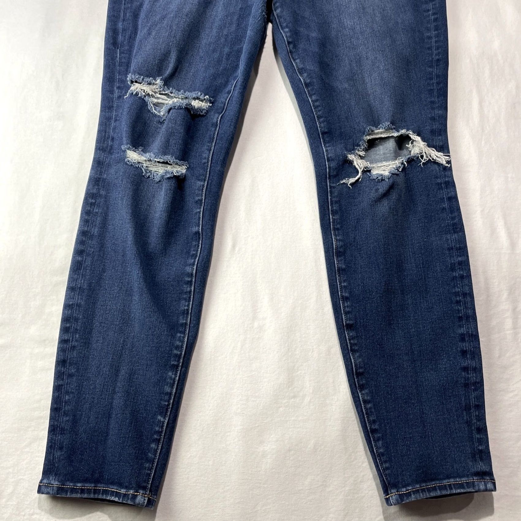 American Eagle Outfitters VINTAGE American Eagle Jeans Womens 14 The Dream Jean Regular Blue Button Fly Zipper Jeans Size 36" / US 14 / IT 50 - 3 Thumbnail