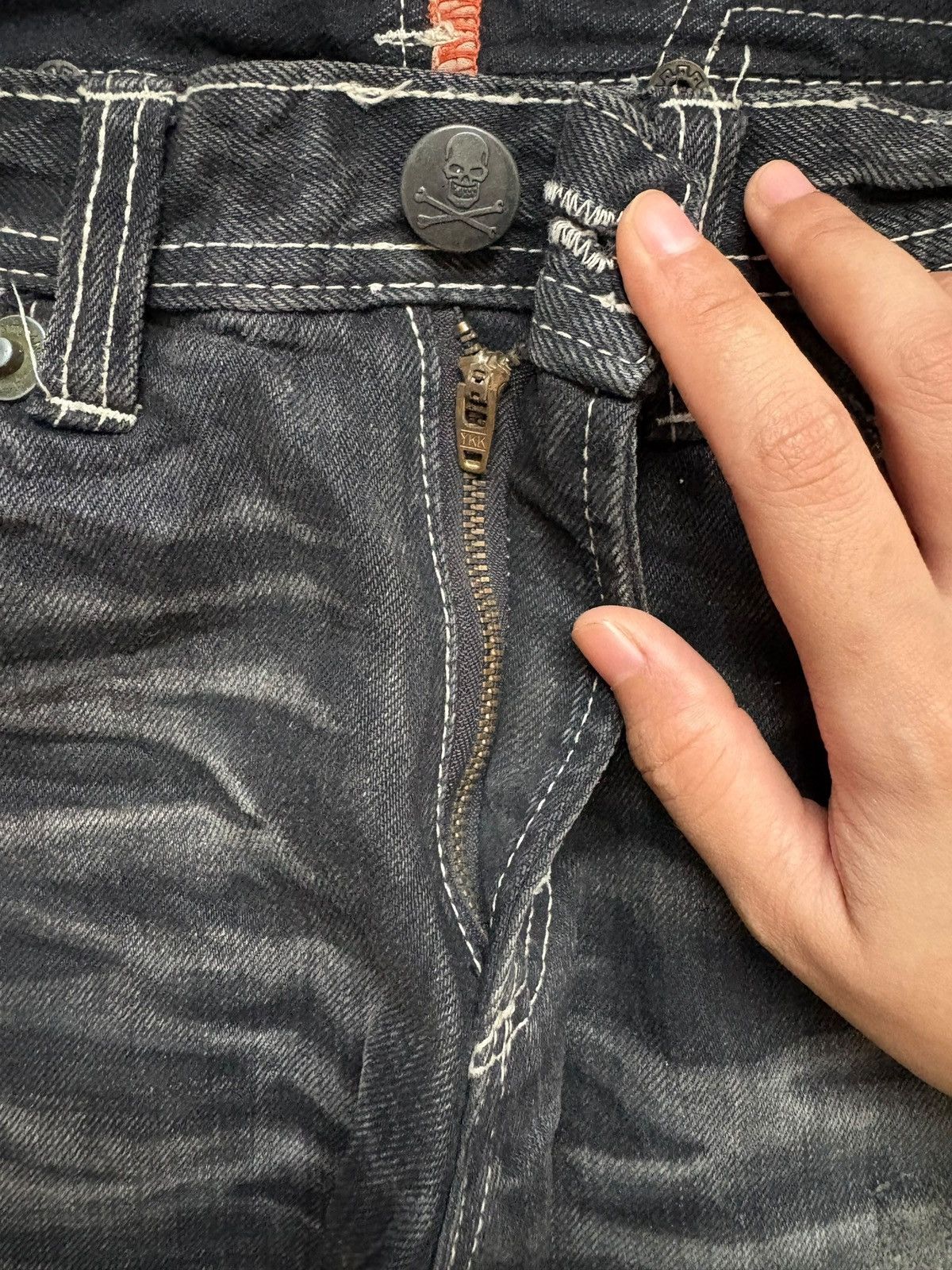 Japanese Brand × Seditionaries Vintage Japanese Brand Faded Mud Wash Skull Rip Loose Jeans Size US 31 - 3 Thumbnail