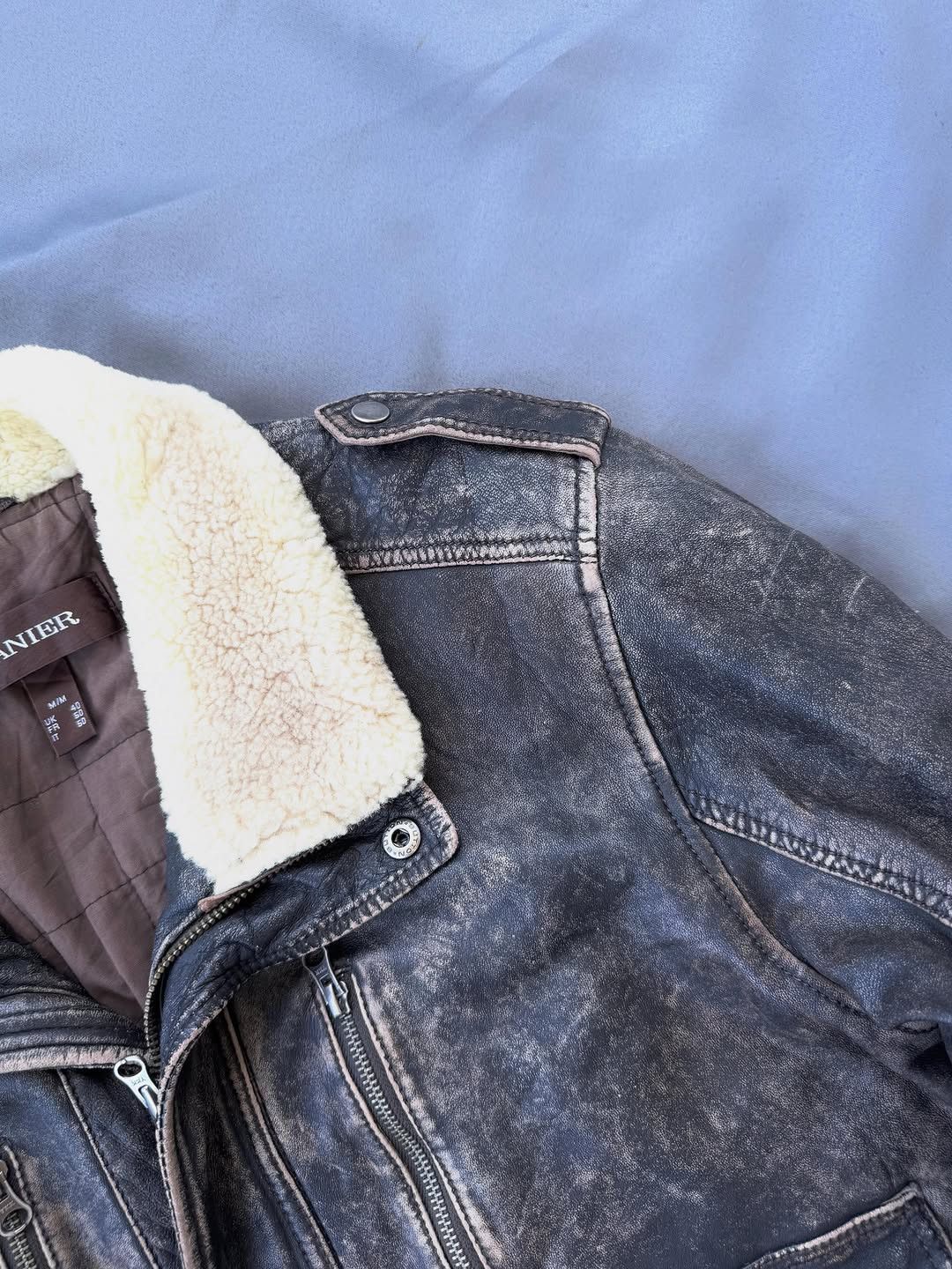 Danier Vintage Danier Aviator Bomber Leather Jacket Brown (M) Size US L / EU 52-54 / 3 - 11 Thumbnail