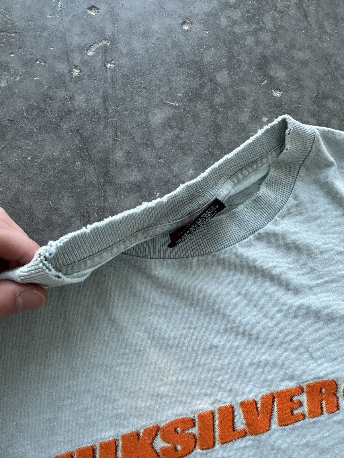 Quiksilver Vintage 90s Quiksilver Graphic Tee Thrashed Size US XL / EU 56 / 4 - 4 Thumbnail