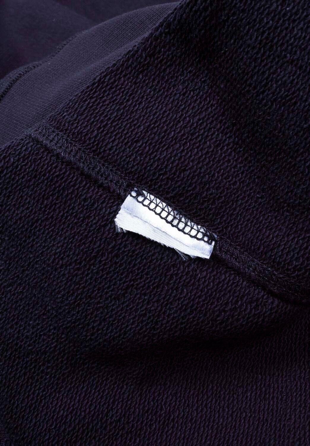 Alexander McQueen Original New Alexander McQueen Men Jumper Size S/M H5221 Size US S / EU 44-46 / 1 - 7 Thumbnail