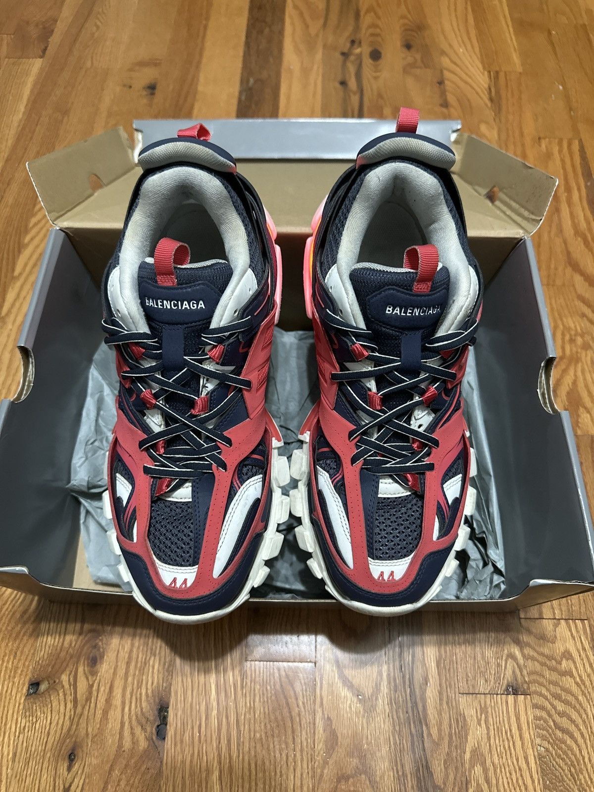 Balenciaga Balenciaga LED Track Red/White Size US 11 / EU 44 - 13 Thumbnail