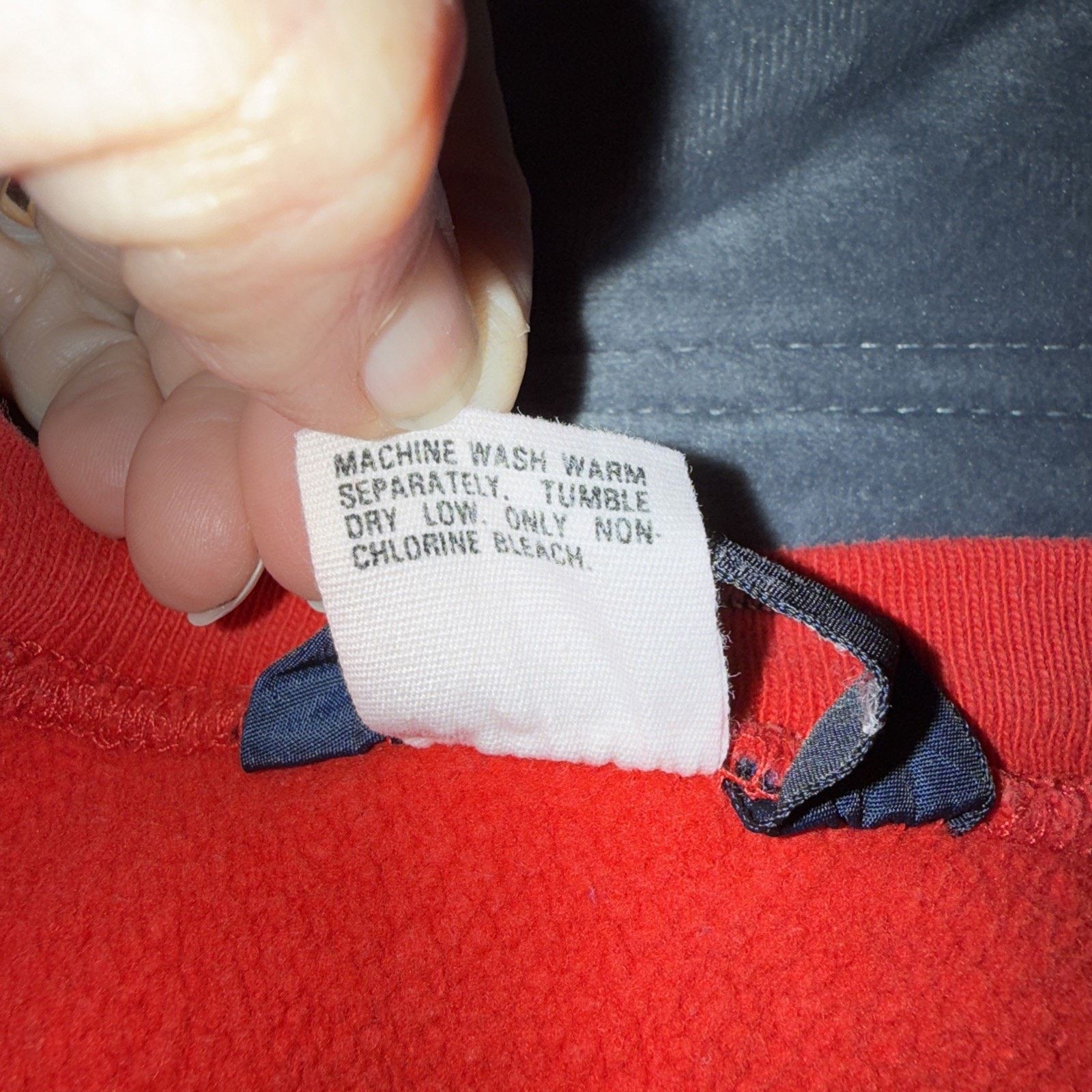 Champion Vintage Lands End Champion Reverse Weave Sz L Crewneck USA Size US L / EU 52-54 / 3 - 11 Thumbnail