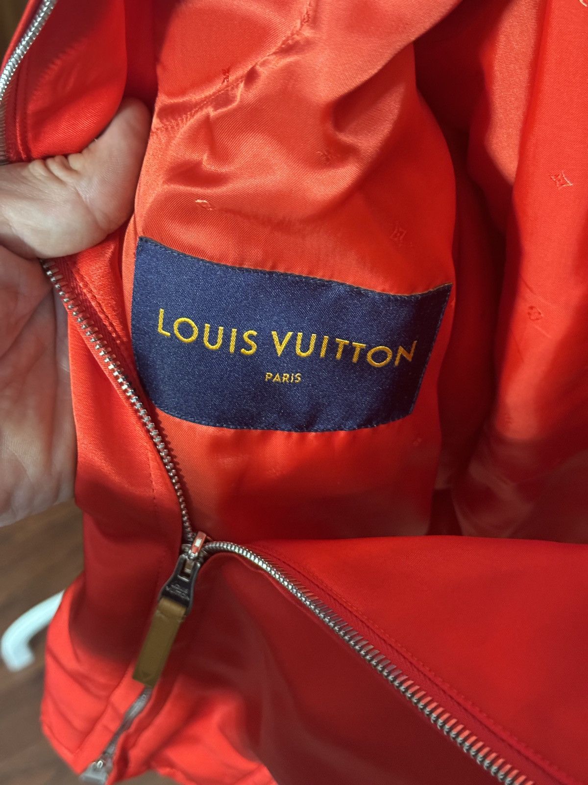 Louis Vuitton Louis Vuitton Red & White Embroidered Souvenir Jacket Size US L / EU 52-54 / 3 - 5 Thumbnail