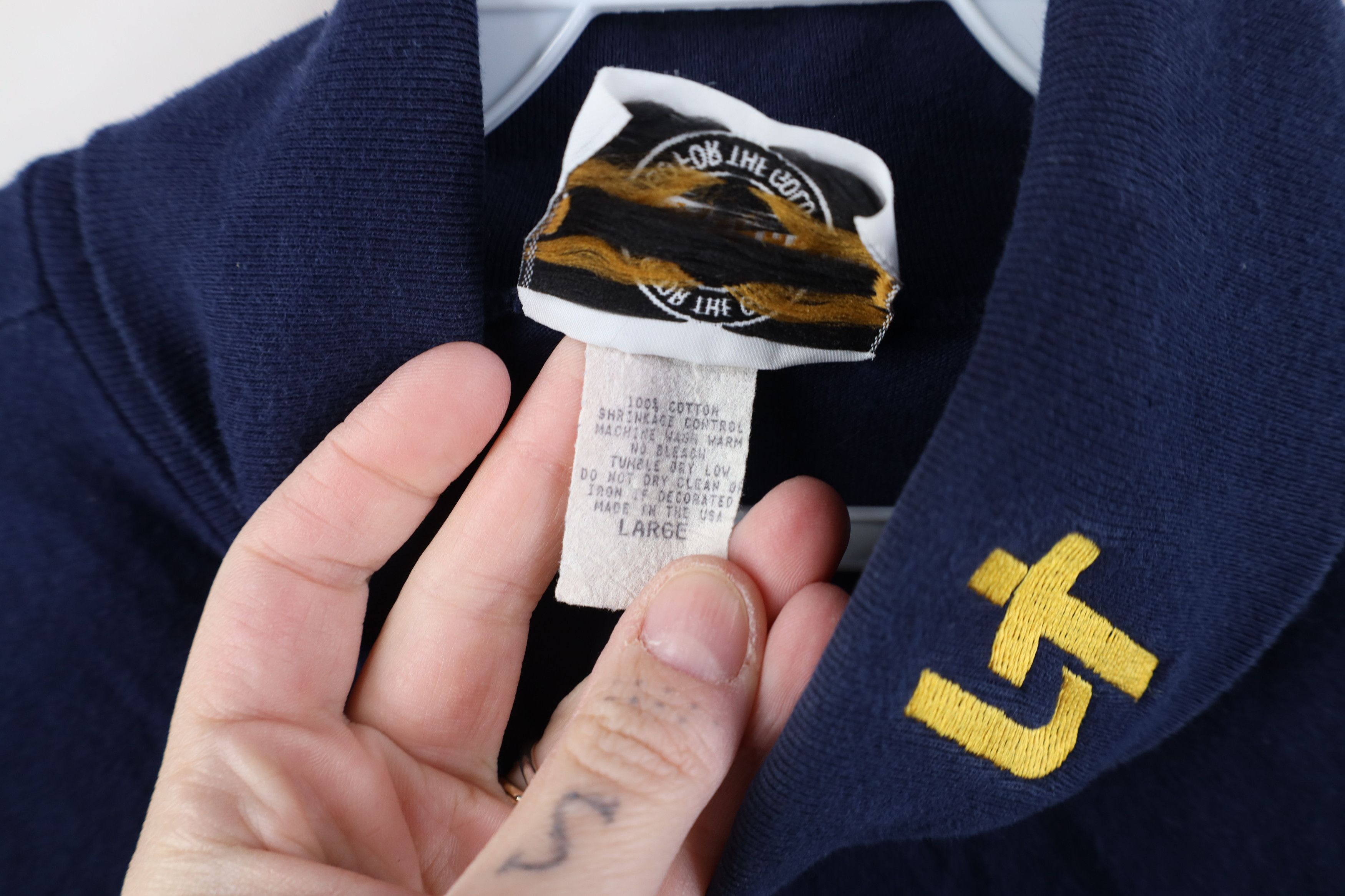 Vintage Vintage 90s University of Toledo Long Sleeve T-Shirt Size US L / EU 52-54 / 3 - 7 Thumbnail