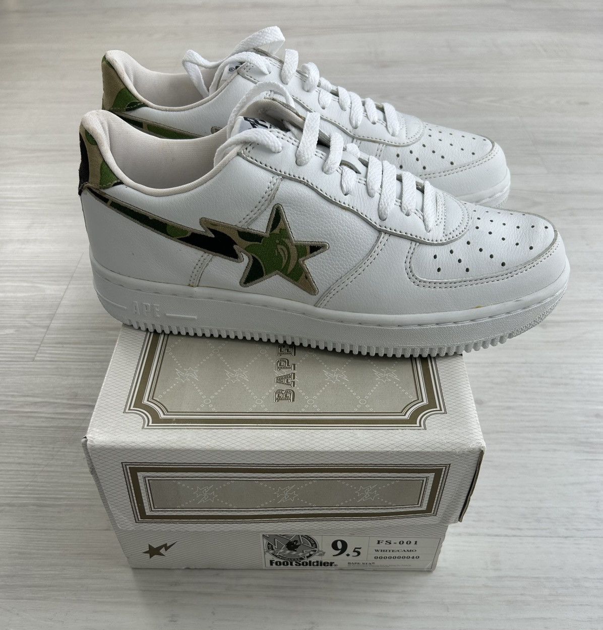 Bape VERY RARE OG 2001 A BATHING APE 1ST GREEN CAMO BAPESTA Size US 9.5 / EU 42-43 - 3 Thumbnail