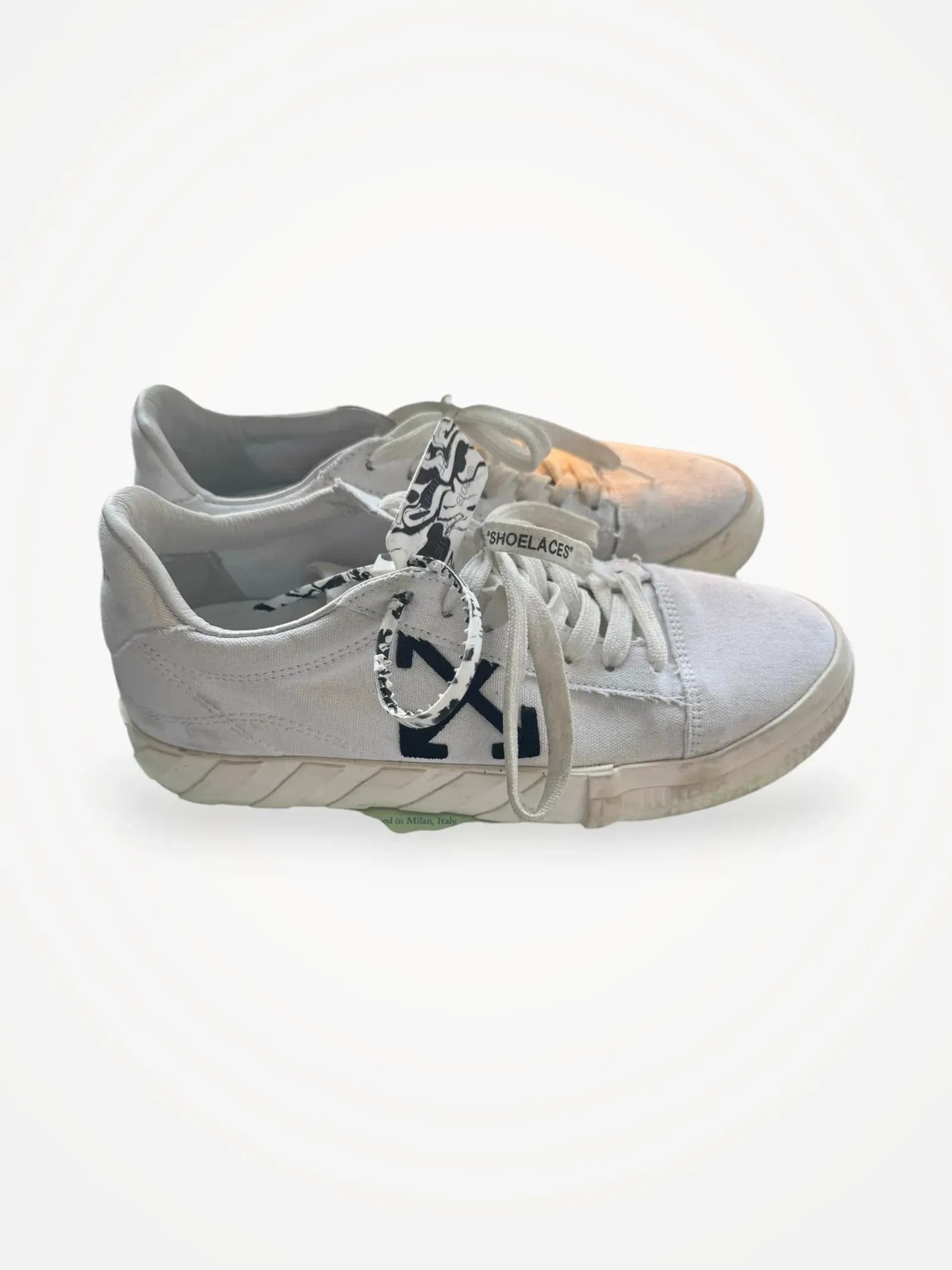 Off-White Off white Sneakers Size US 10 / EU 43 - 1 Thumbnail