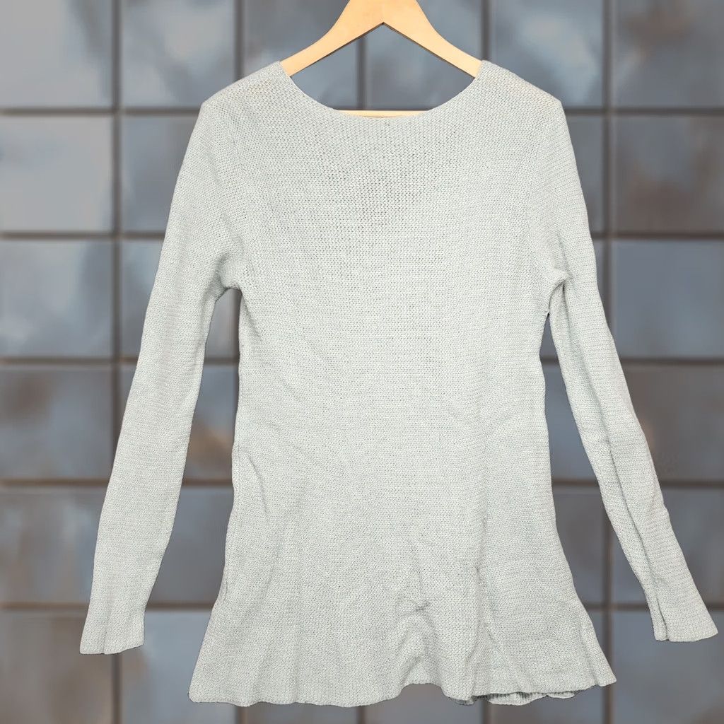 Eileen Fisher VINTAGE Eileen Fisher Sweater Womens Medium Light Blue Wool Angora Cashmere V Neck Pullover Long Sleeve Womens M Blue Angora Cashmere Wool V Neck Size M / US 6-8 / IT 42-44 - 1 Thumbnail
