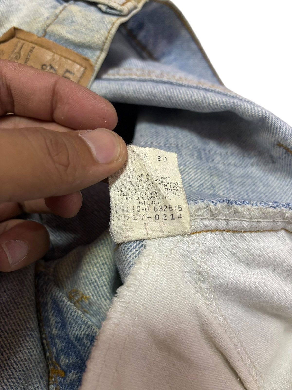 Levi's Vtg 80s Raw Levis 517 Orange Tag Distressed Jeans Size US 31 - 12 Thumbnail