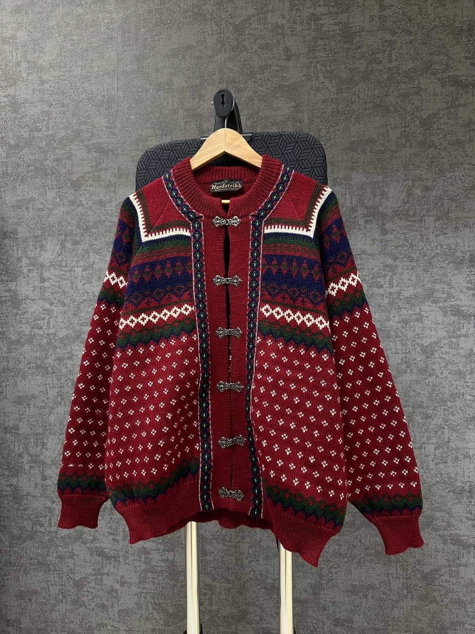 Highland × Vintage Vintage Nordstrikk Wool Red Knit Highland Sweater Size US L / EU 52-54 / 3 - 4 Thumbnail