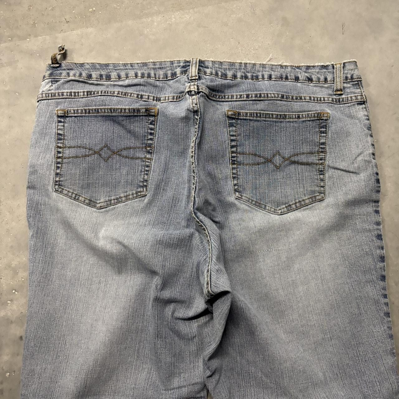 Japanese Brand × Vintage Crazy Vintage Y2K/2000s Baggy Grunge Light Wash Denim Jeans! Size US 40 / EU 56 - 7 Thumbnail