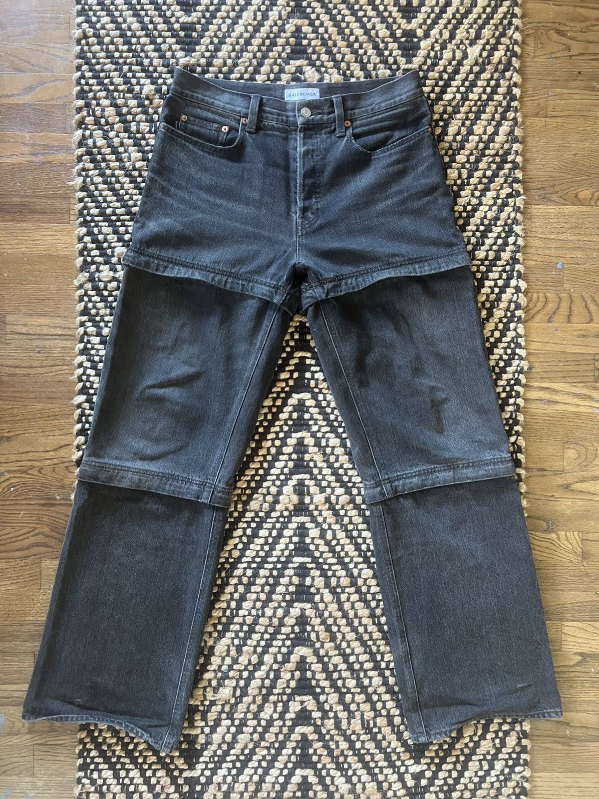 Balenciaga Balenciaga SS18 Baggy Women’s Washed Grey Convertible Denim Size US 32 / EU 48 - 1 Thumbnail