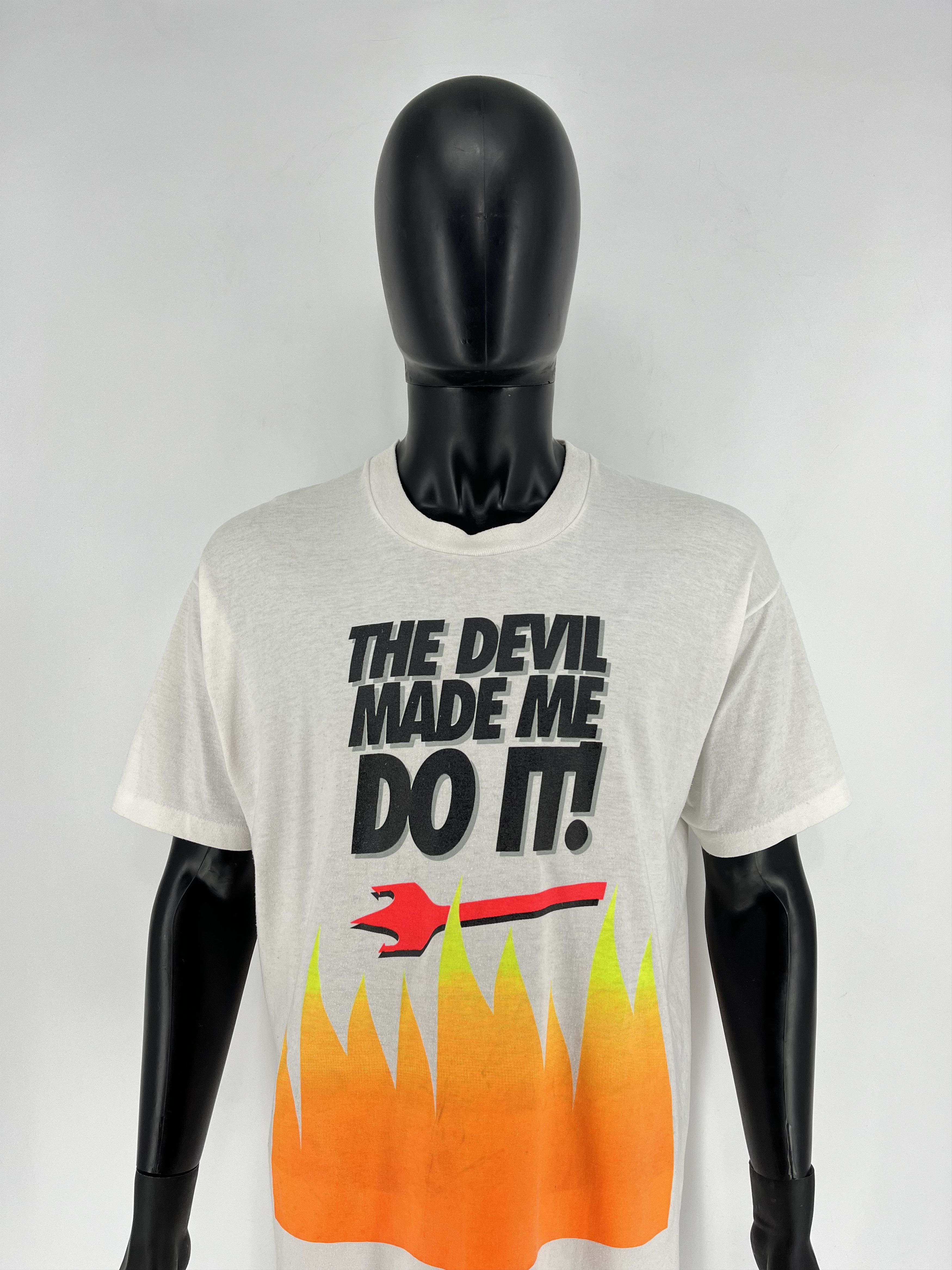 Vintage Vintage 90s The Devil Made Me Do It Graphic WOOD DEVIL Size US XL / EU 56 / 4 - 1 Thumbnail