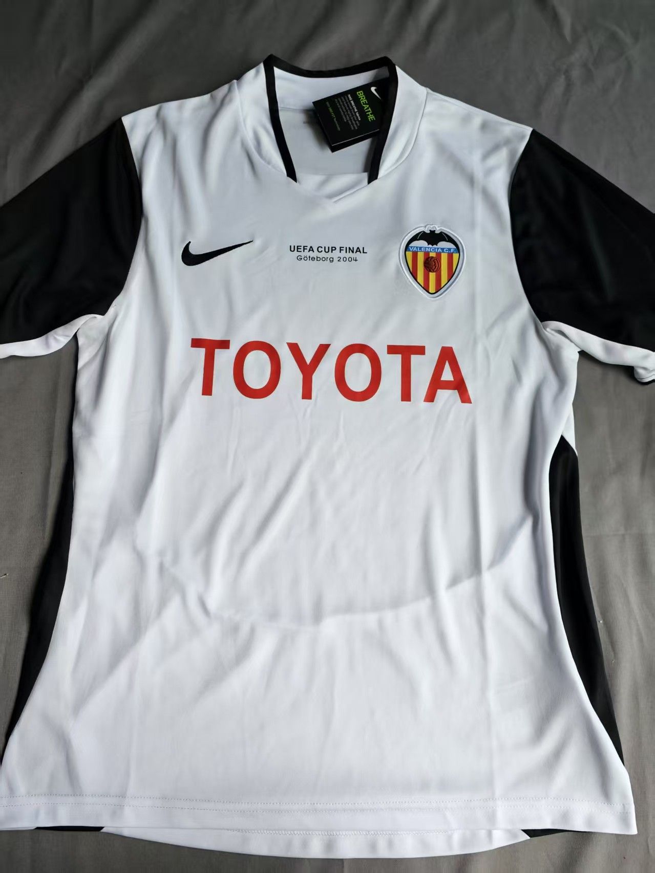 Other Valencia Jersey Home 2003 2004 Season Size US L / EU 52-54 / 3 - 1 Thumbnail