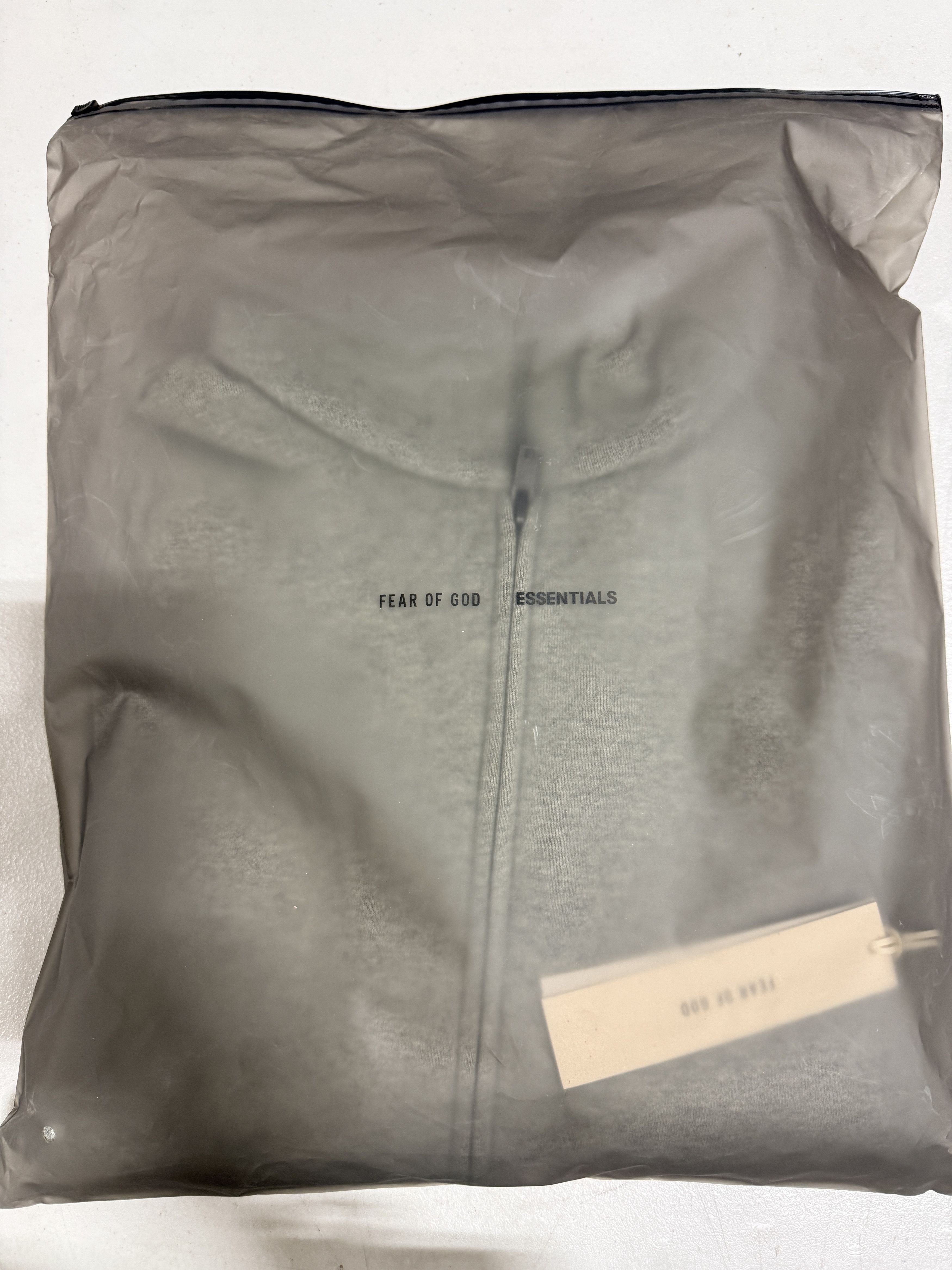 Fear of God FOG Essentials Classic Zip-Up Hoodie Concrete Heather L Size US L / EU 52-54 / 3 - 4 Thumbnail