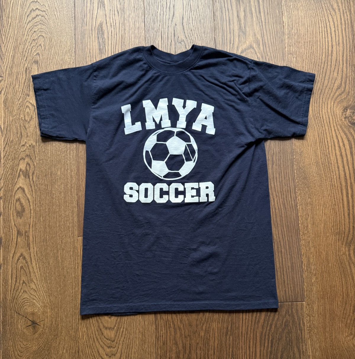 Vintage Vintage Y2K LMYA Soccer Graphic Tee Size US M / EU 48-50 / 2 - 1 Thumbnail