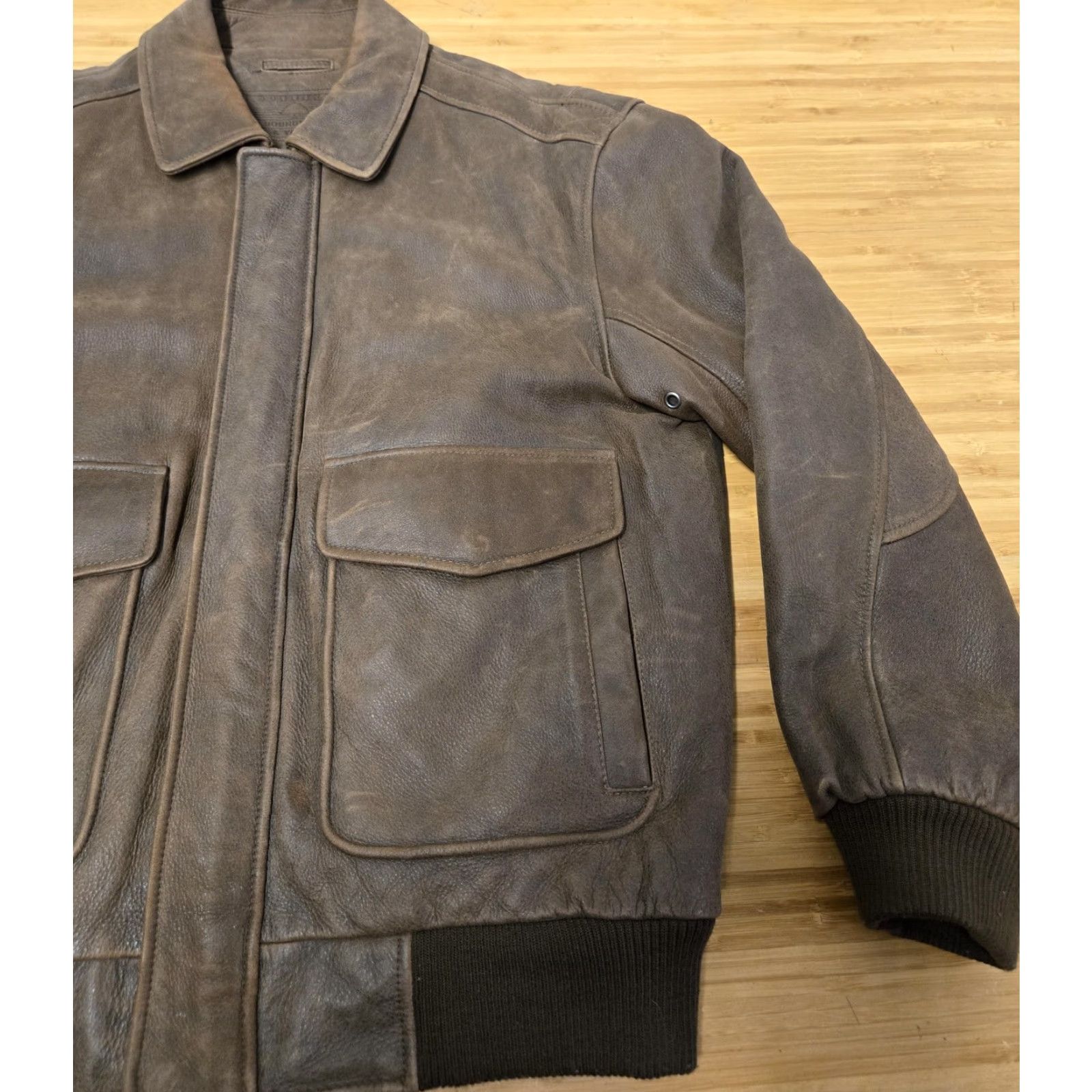 Roundtree & Yorke Roundtree & Yorke Leather Jacket Mens Large Brown Bomber Flight Ribbed Pockets Leather Bomber Jacket Mens L Brown Size US L / EU 52-54 / 3 - 2 Thumbnail