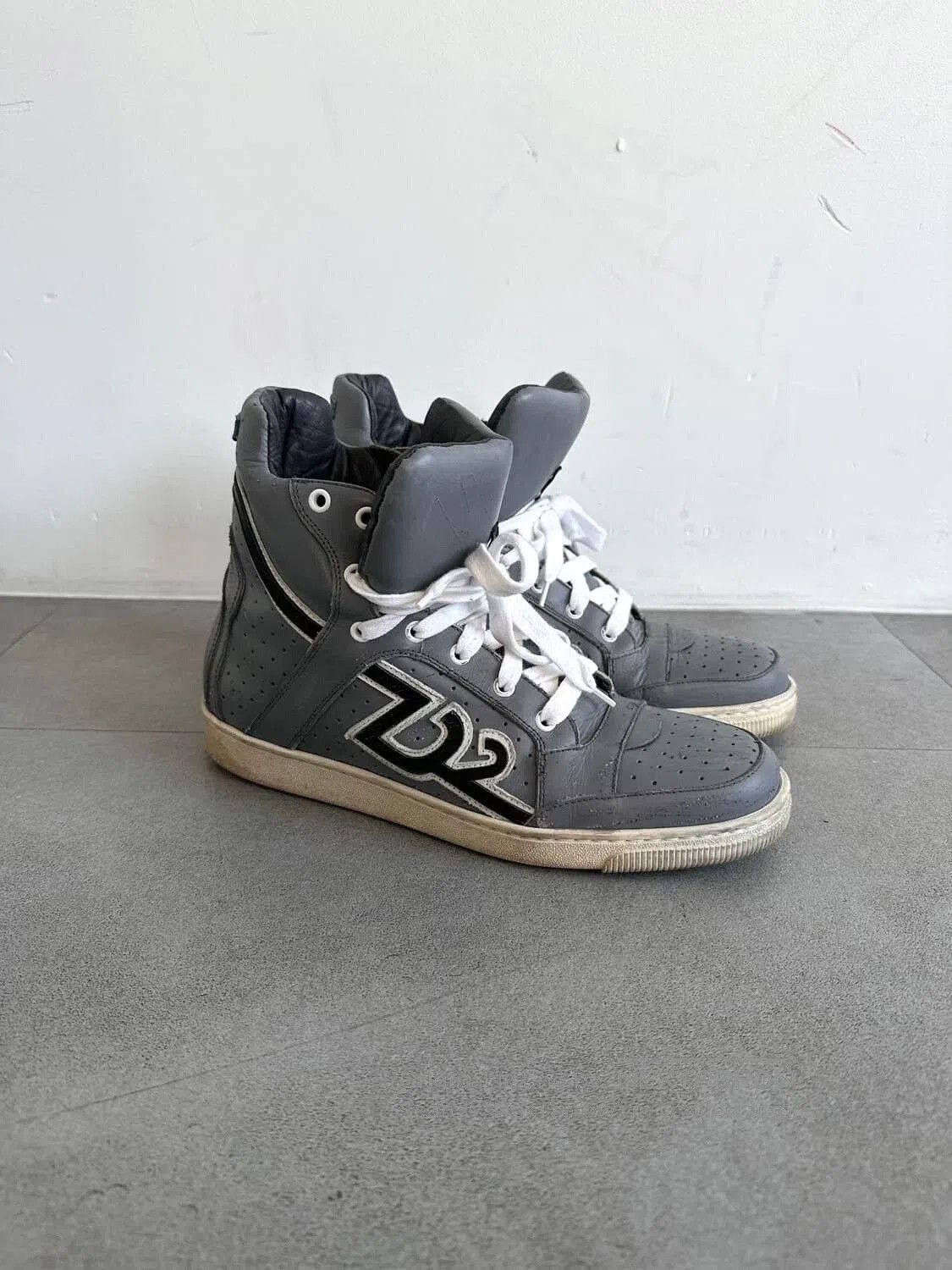 Dsquared2 DSquared Vintage Vegas Fashion Sneakers. Size US 8 / EU 41 - 1 Thumbnail