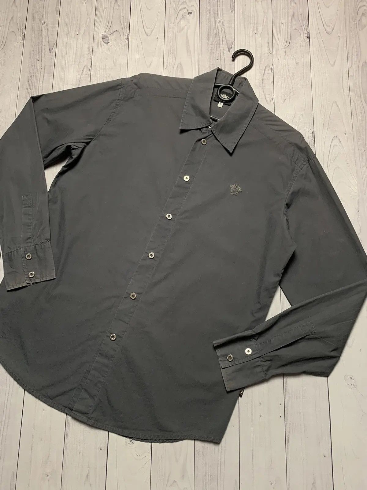 Versace Jeans Couture Vintage Versace jeans couture shirt logo size L Size US L / EU 52-54 / 3 - 2 Thumbnail