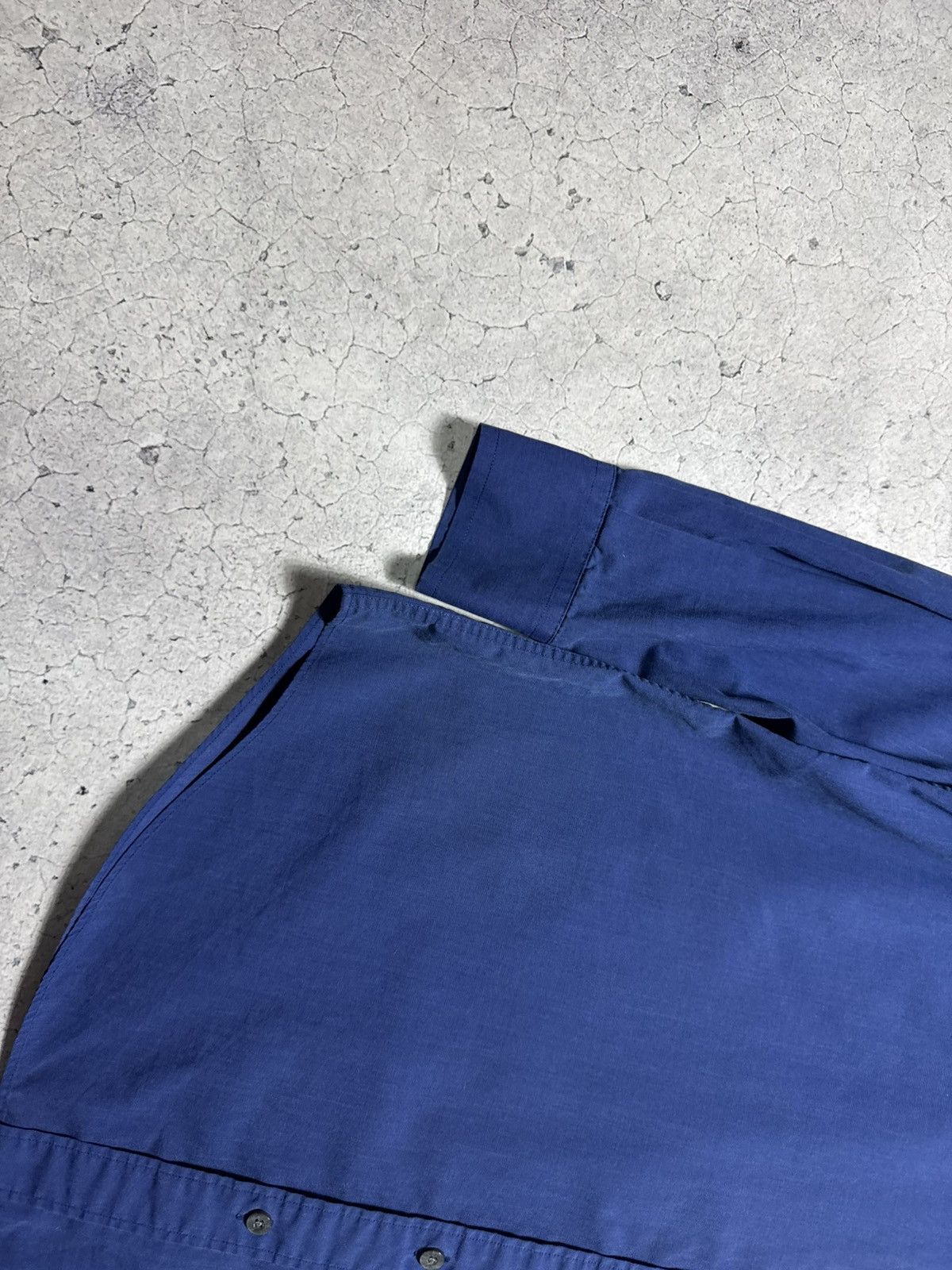 Yves Saint Laurent Yves Saint Laurent YSL Luxury Button Up Shirt Blue Size US L / EU 52-54 / 3 - 2 Thumbnail