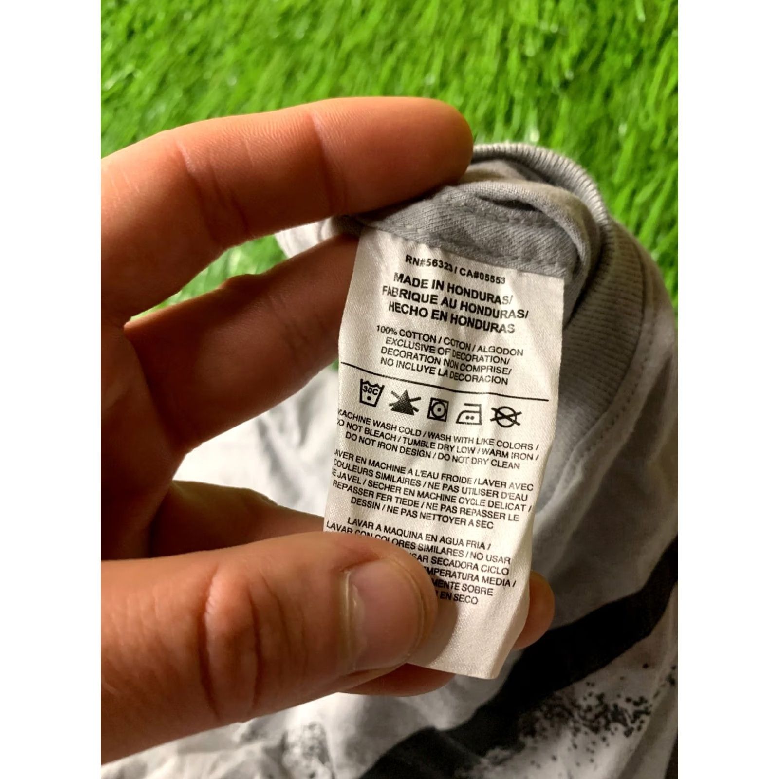 Nike NIKE Shirt Mens M Gray 100% Cotton Short Sleeve Crew Neck T-SHIRT 2015 Casual Jersey Vintage No Size US M / EU 48-50 / 2 - 5 Thumbnail